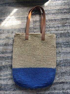 BTB Two-Tone Crochet Tote Bag with Brown Straps - Blue & Natural